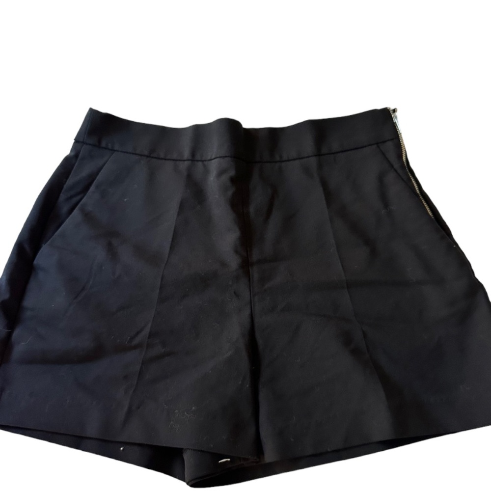 Zara Black Side-Zip Shorts